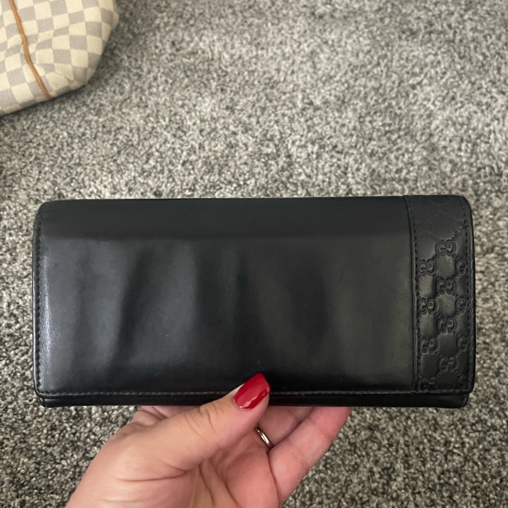 Gucci leather microgussicima wallet